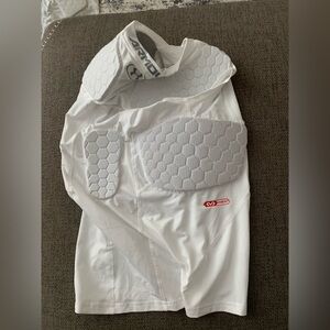 Football or lacrosse sports pads